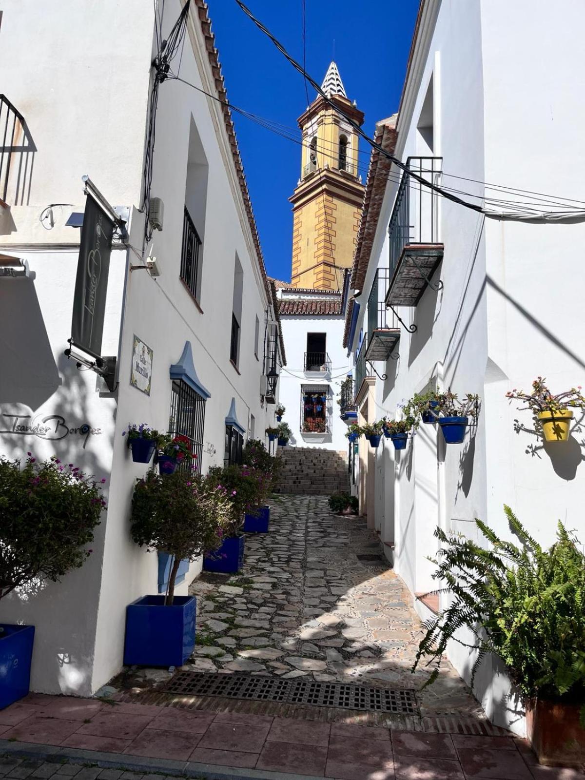 El Faro Vacaciones En Estepona Exterior foto